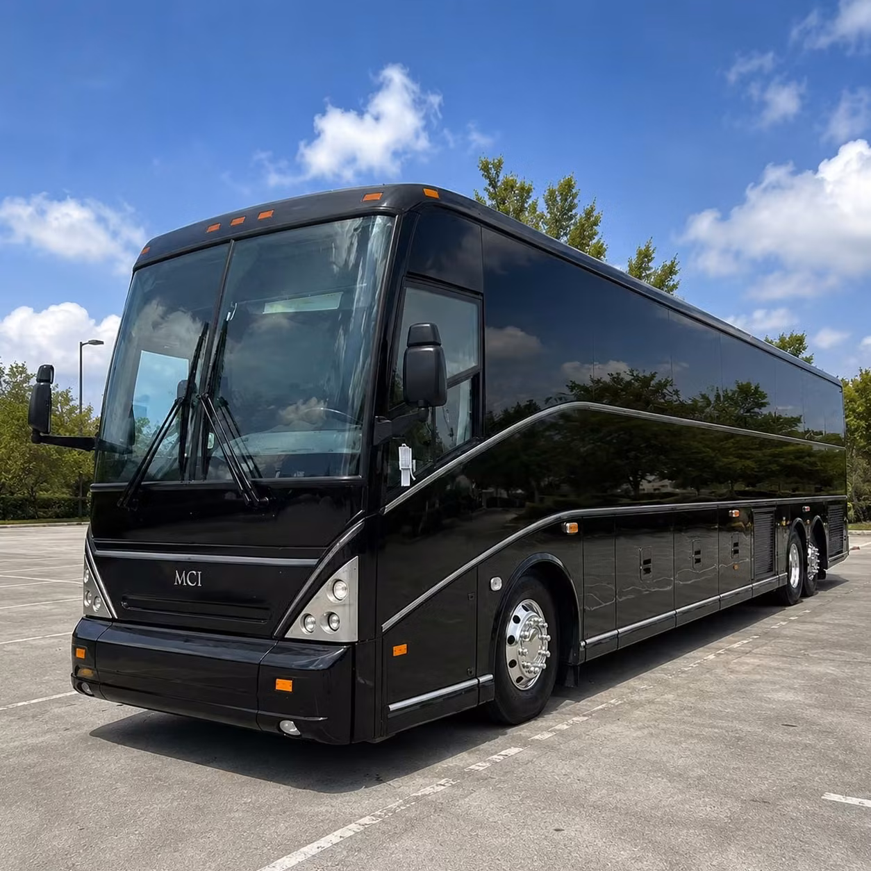 airport shuttle bus rentals to norfolk international airport